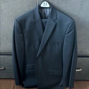 Perry Ellis Black Suit Classic Single-Breasted
